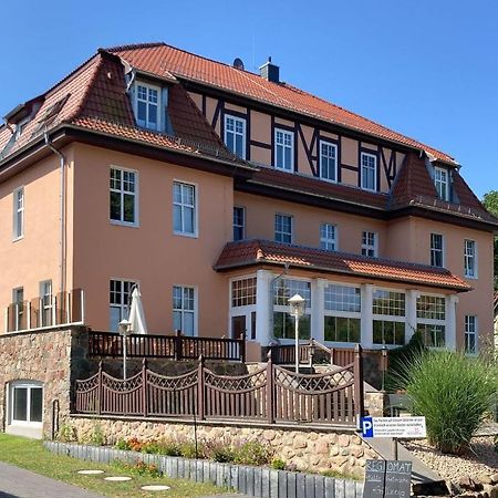 Haus Brandenburg Aparthotel Stechlin ภายนอก รูปภาพ