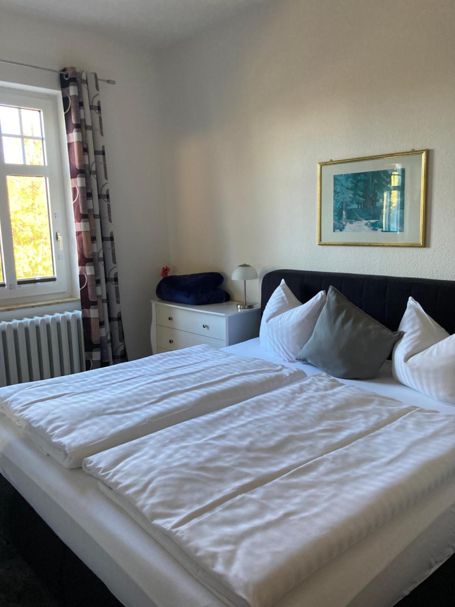 Haus Brandenburg Aparthotel Stechlin ภายนอก รูปภาพ