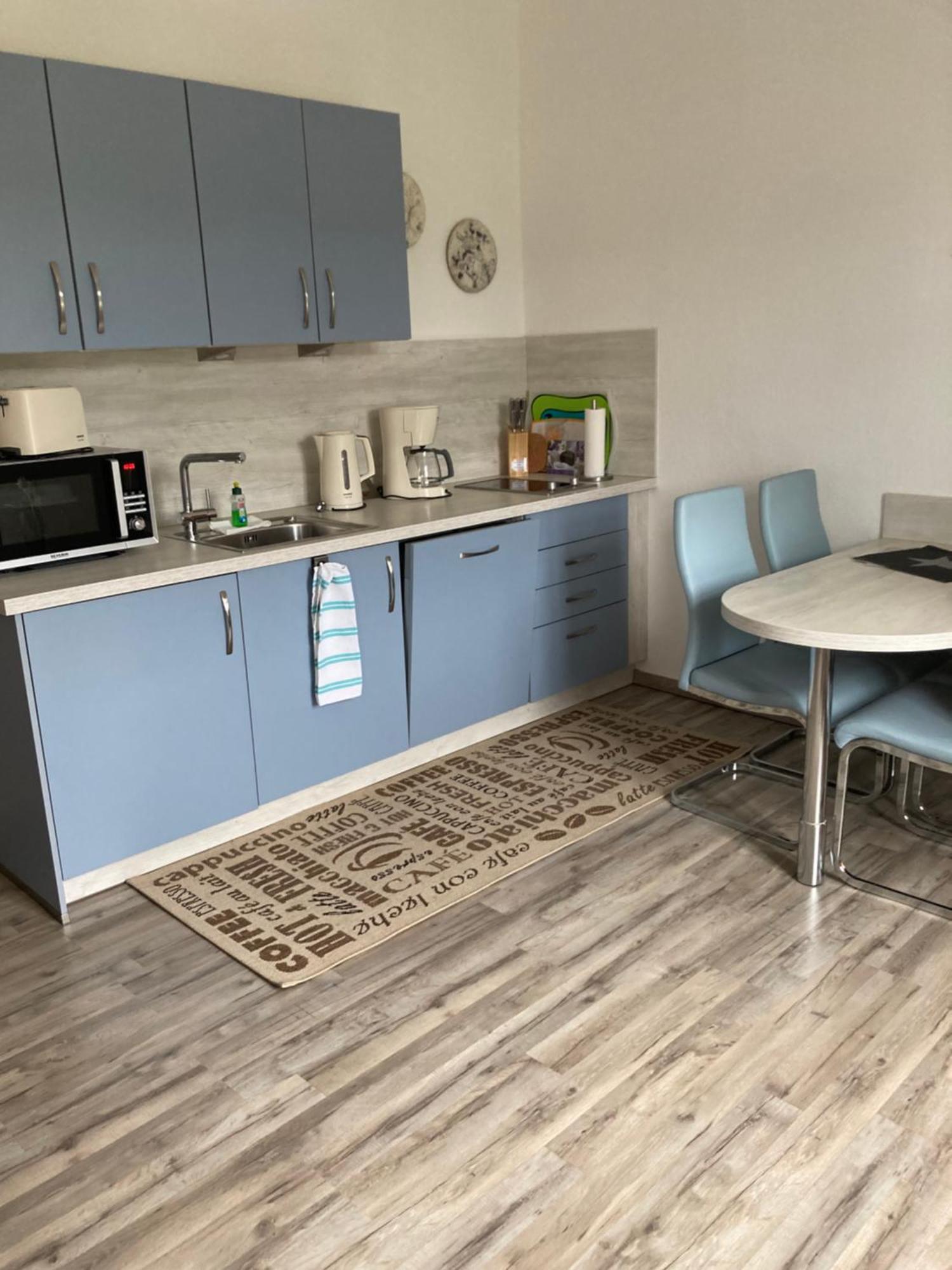 Haus Brandenburg Aparthotel Stechlin ภายนอก รูปภาพ