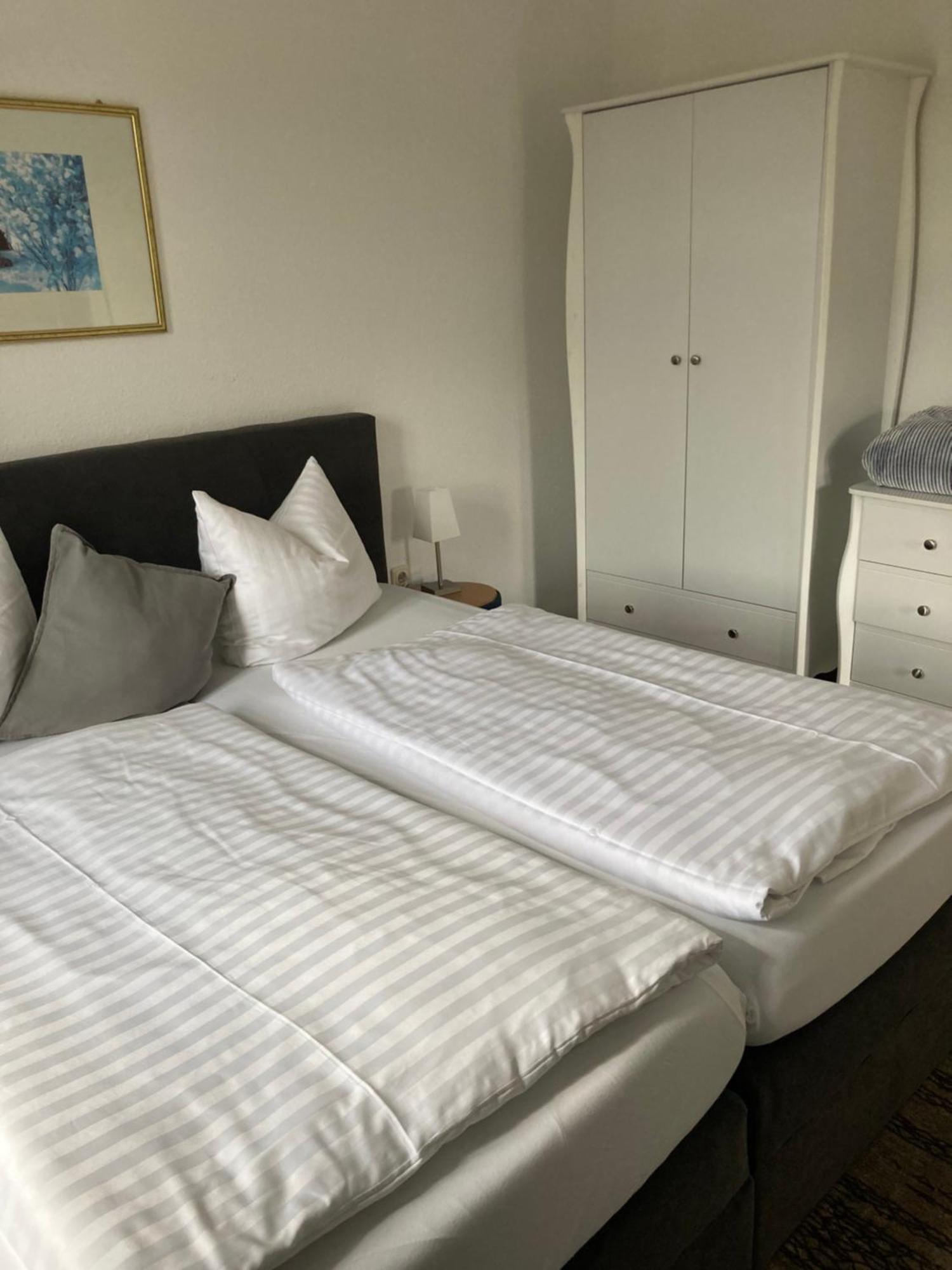 Haus Brandenburg Aparthotel Stechlin ภายนอก รูปภาพ